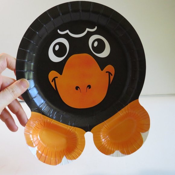 PENGUIN ZOO PALS Hefty paper plate (1 item) - Picture 2 of 3